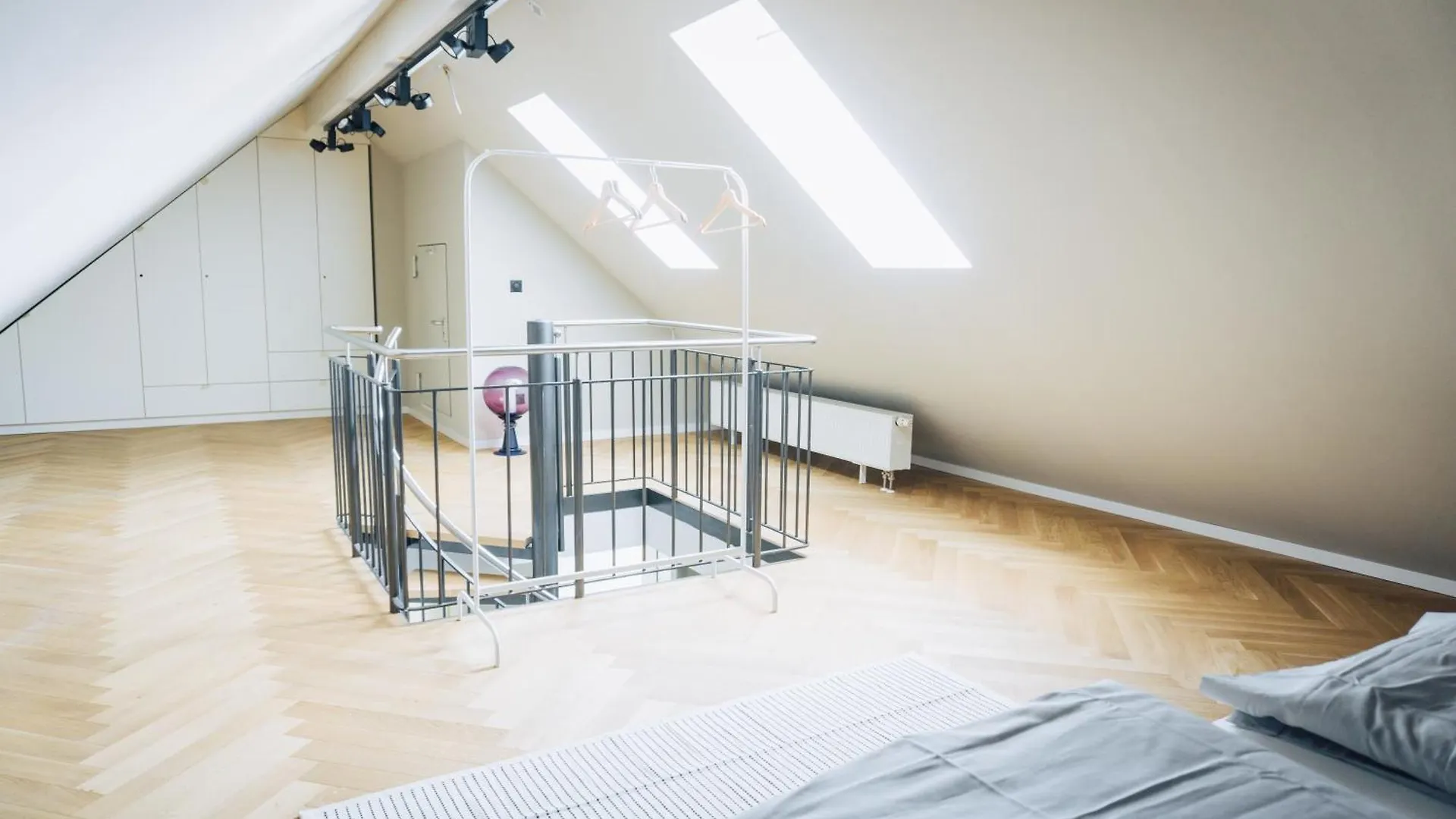 Raum Life - Design Apartment In Hallbergmoos Germany